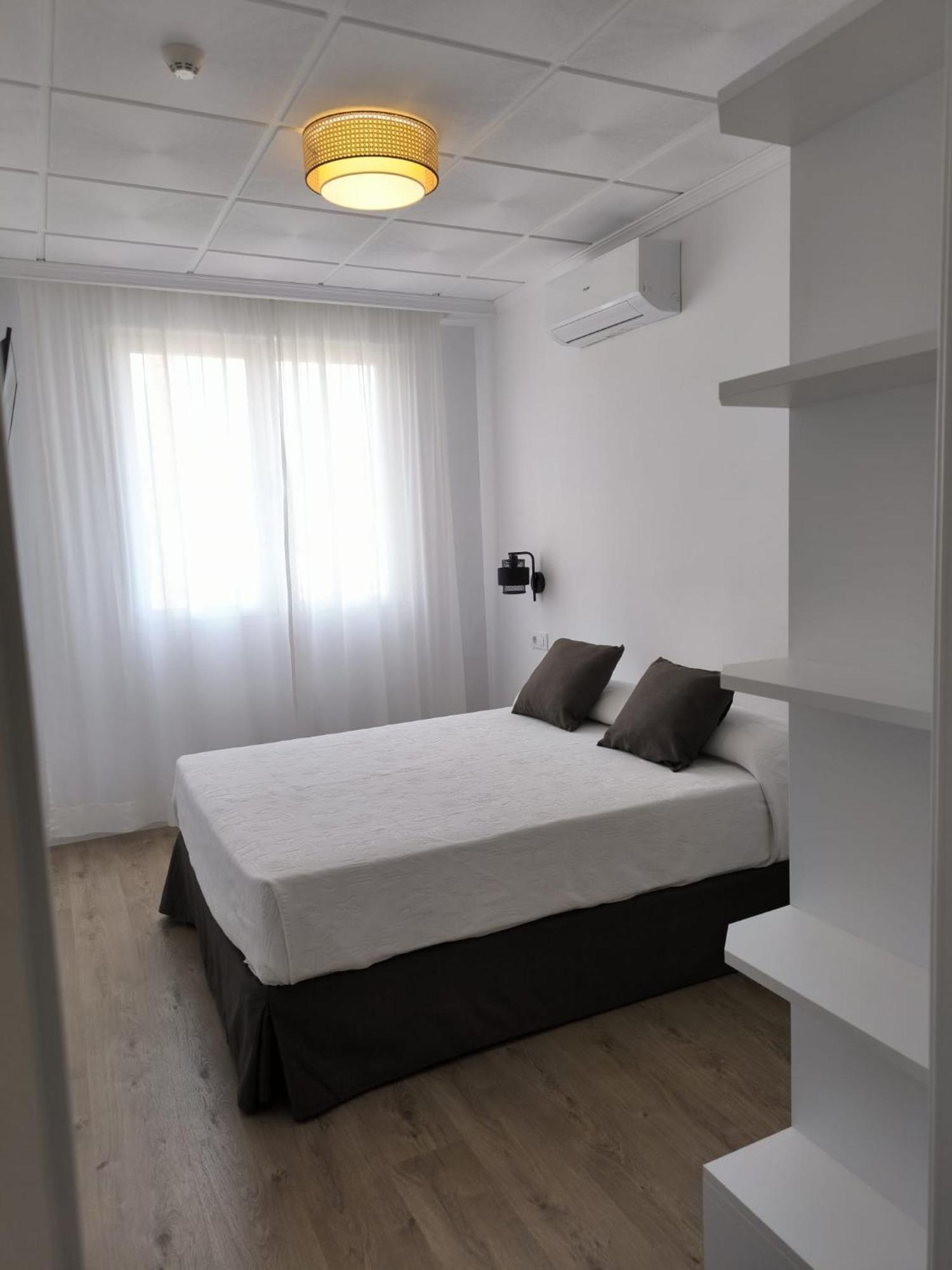 Apartamentos Avenida Tropical By Bossh! Apartments 살로브레나 외부 사진